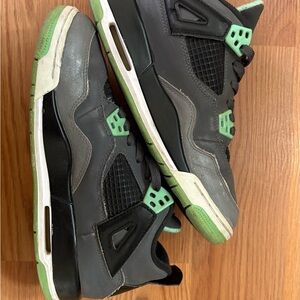 Jordan Sneakers Black and Green